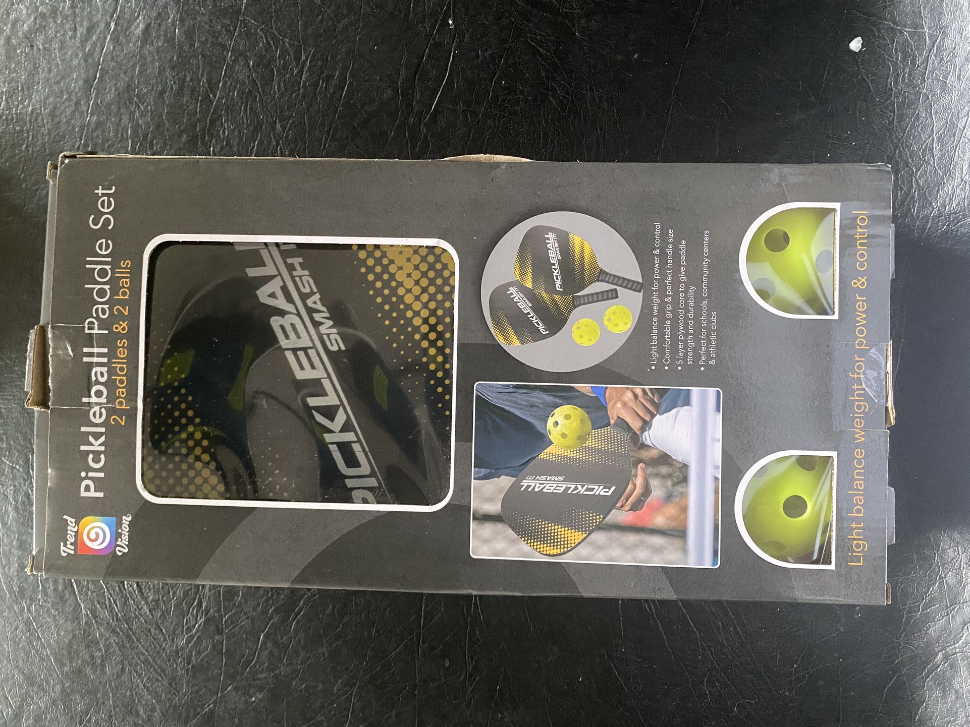 Trend Vision Pickleball Set with 2 Paddles and 2 Balls
