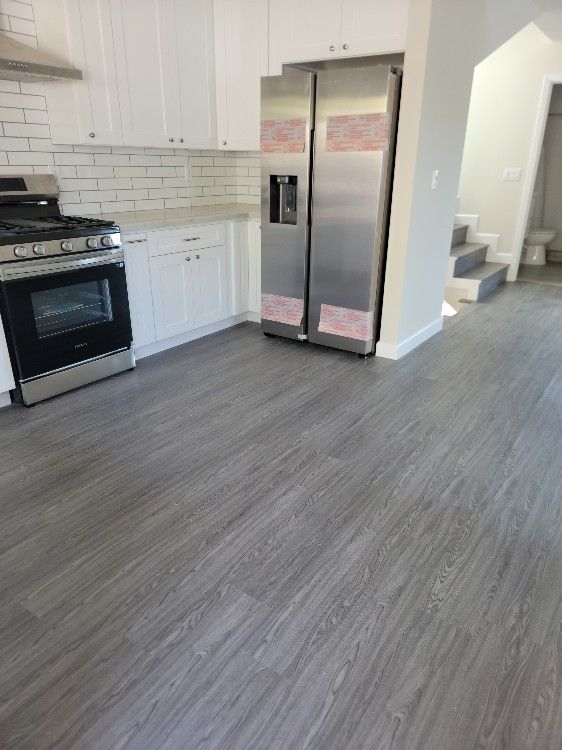 Vinyl Flooring Click System