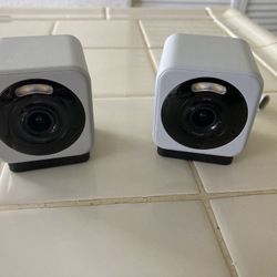 Wyze v4 Camera Set