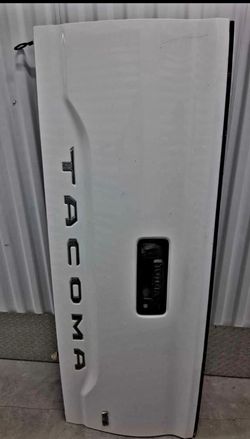 White Toyota Tacoma Tailgate