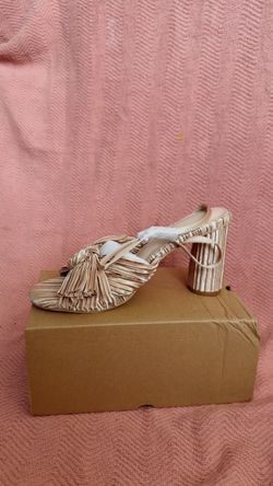 Tan heels