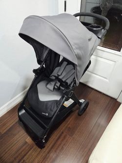 Safety 1st Lightweight Stroller