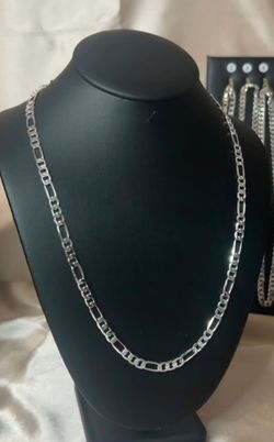 Silver Figaro chain