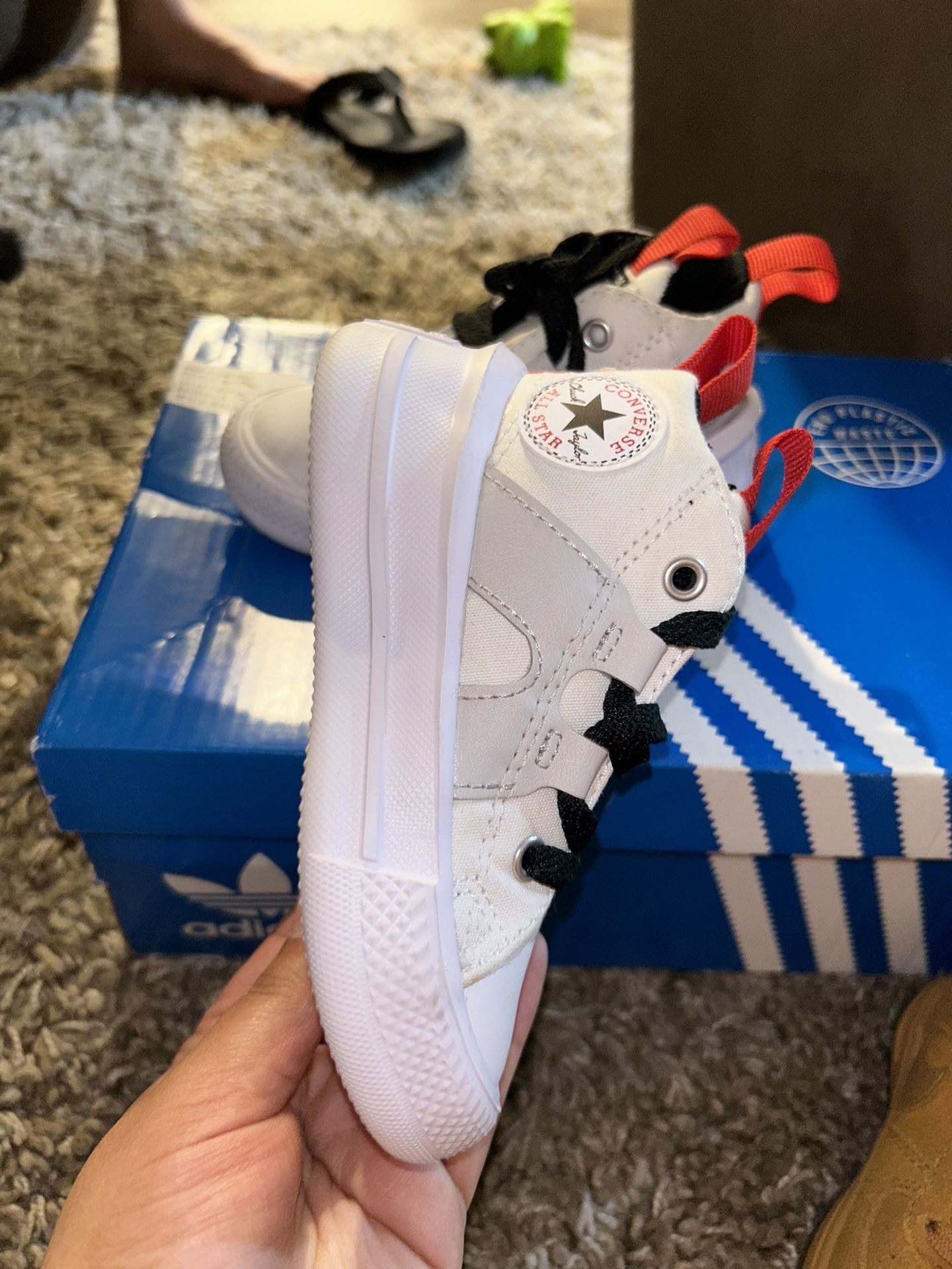 Toddler Size 7 Converse