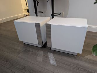 White Modern Nightstands
