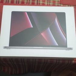 New MacBook Pro 16 inches 2023 