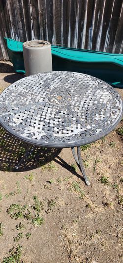 Patio table
