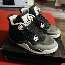 Jordan Retro 4