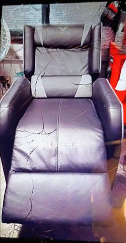 Game chair