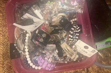 Bundle Of Jewellery Paparazzi Etc Most Still In Packing Brand New 