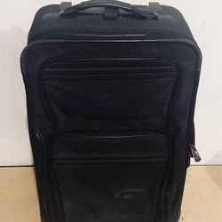 Black Carry-On Travel Suitcase – Wheeled Luggage (22” x 14” x 8–10”)