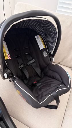 Car seat and Base