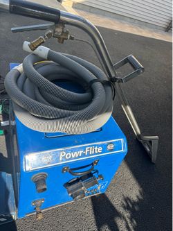 Power lite carpet cleaner