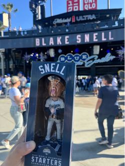 Blake Snell bobble head