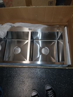 Stainless Steel Kitchen Sink