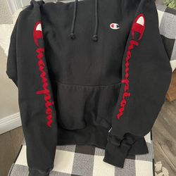 Men’s Champion Black Hoodie Sweatshirt With Burgundy Writing. Large size 