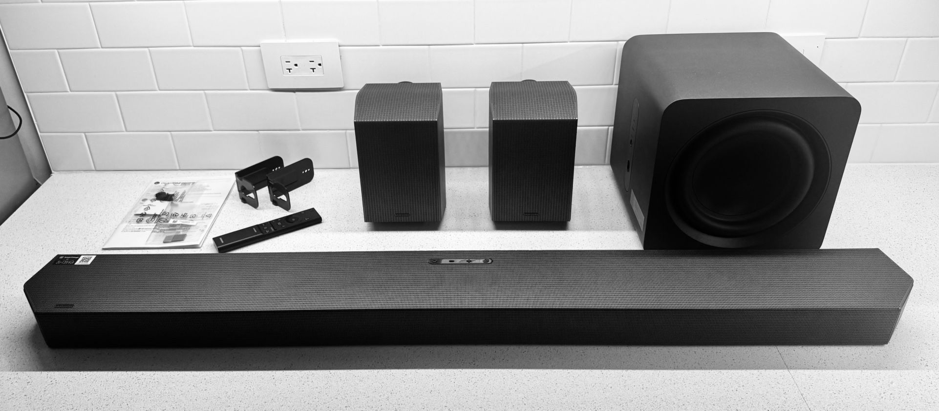 Samsung Q-Series Soundbar HW-Q930F 9.1.4ch w/ Subwoofer & Rear Speakers (Titan Black)