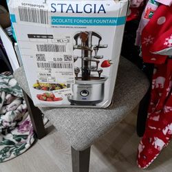 N O S T A L G I A  Chocolate Fountain Fudge