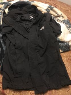Men large north face jacket