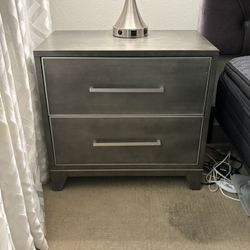 Night Stands/End Tables