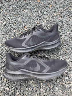 Nike Downshifter 10 Black Iron Grey Size 9M 10.5W
