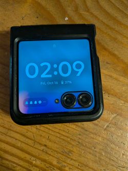 Motorola Razr 2024 unlocked