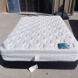 Queen pillowtop mattress and box spring