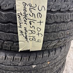 Set of 4 tires 265/65r18 Goodyear wrangler territory AT good condition $200