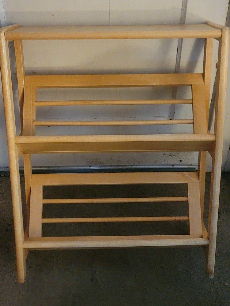 Book/ Shoe Rack