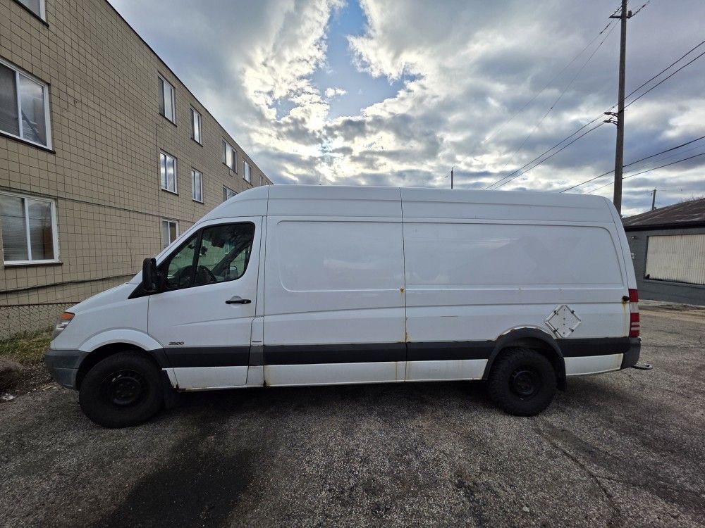 2012 Mercedes-Benz Sprinter