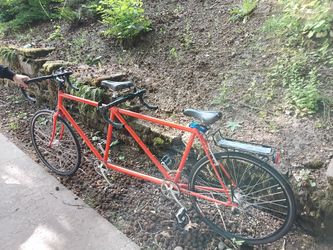 Tandem bicycle