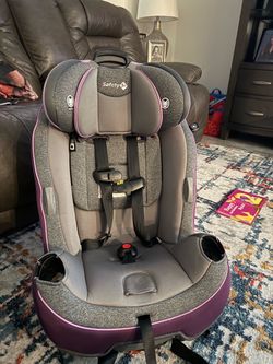 Safety First Grow and Go car seat