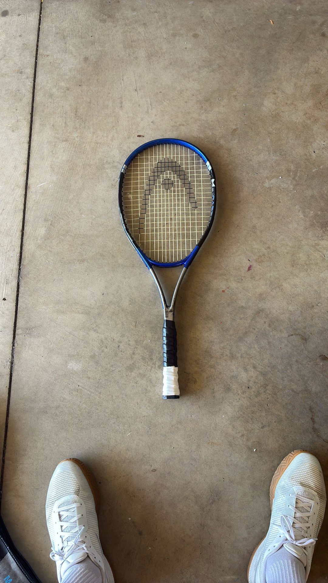 Head MG – carbon 3000 oversize tennis racket