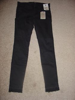 NWT Women's DENIM CO. SIZE 8 SOLID BLACK SKINNY Jeans MID RISE Denim Stretch