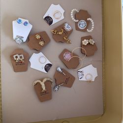 Rings Earrings And More Gifts A2 Set