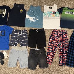 Boys size small 6/7 clothing lot