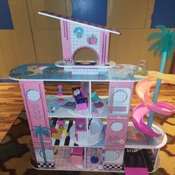 L.o.L Doll House