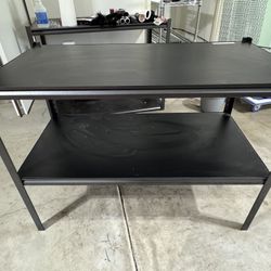 2 Heavy-duty Workbench 