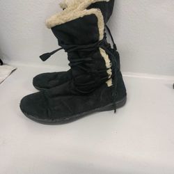 AirWalks Fleece Lined Suede Boots