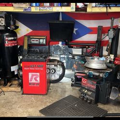 Tire Machine w/ Balancer  and Air Compressor 