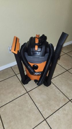 RIDGID 12 gallon 5.0HP wet dry vacuum **$50 firm