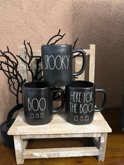 Rae Dunn Halloween Mugs $4 each