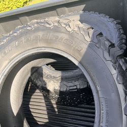 (4)35x12.5R20 Bf goodrich tires