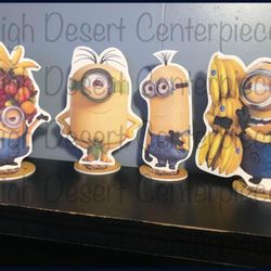MINIONS CENTERPIECES
