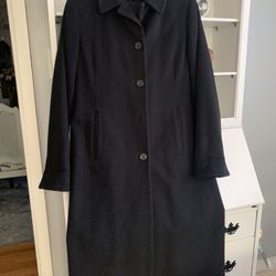 Beautiful Black Wool Coat - Full Length