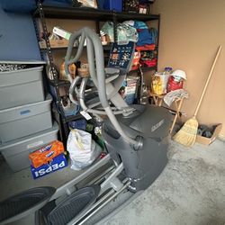 Octane Fitness Eliptical