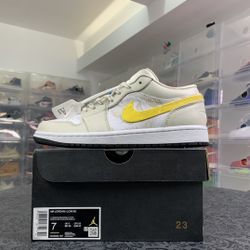 Jordan 1 Low Palm Tree for Sale in Seattle, WA - OfferUp