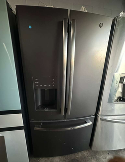Deal: GE Black Stainless French Door w/ Dispenser