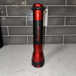 SNAP ON FLASHLIGHT