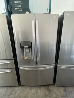 LG FRENCH DOOR REFRIGERATOR